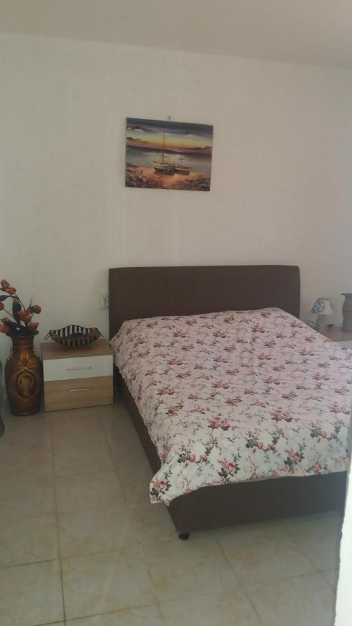 Rooms Sijak Bar Bagian luar foto